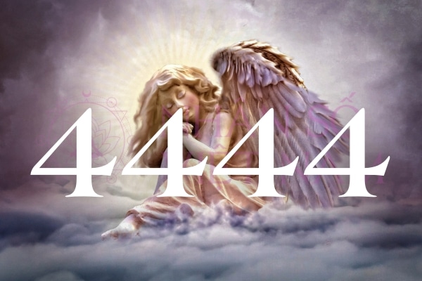 Đột nhiên nhìn thấy dãy số 4444 không phải là tình cờ mà là dấu hiệu cho thấy các thiên thần hộ mệnh muốn bạn thành công